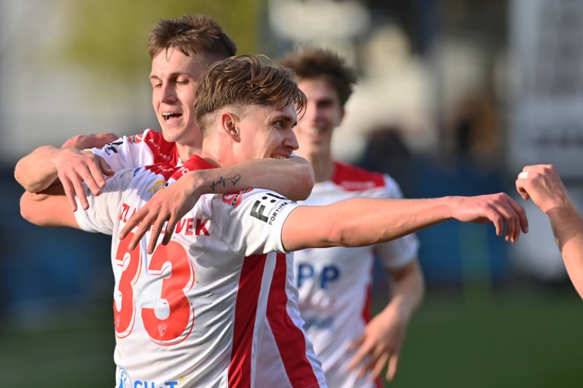 Fotbalisté Olomouce i kvůli chybujícímu Macíkovi podlehli doma Pardubicím 0:2