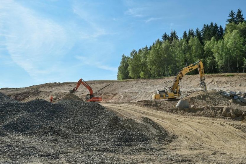 Téměř čtvrtinu financí z fondů EU pro Česko využil stát v dopravě