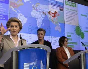 Politico: Zprávy mezi šéfkou EK a šéfem Pfizeru řeší hlavní evropský žalobce