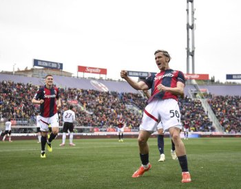 Boloňa v italské fotbalové lize potvrdila formu, doma porazila Salernitanu 3:0