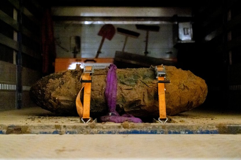 Bomby, které blokovaly dopravu u Rýna, se podařilo deaktivovat