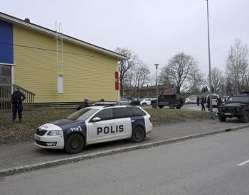 Střelba ve škole ve finském městě Vantaa si vyžádala tři zraněné