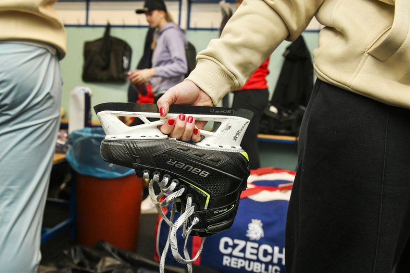Startuje mistrovství světa hokejistek, Češky obhajují bronz