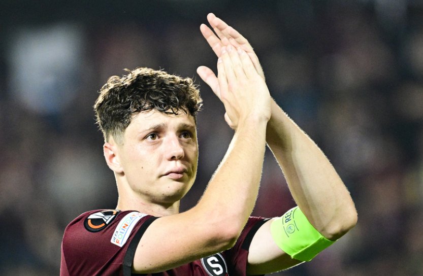 Deník AS: Krejčí přestoupí za 200 milionů korun ze Sparty do Betisu