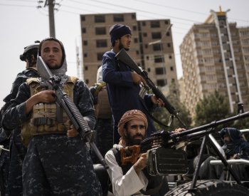 Peskov: Rusko vede dialog s Tálibánem, musí s ním řešit naléhavé otázky