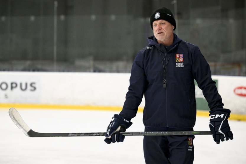 Rulík se z inspekce v zámoří vrátil s dobrými zprávami, otazník je jen u Hertla