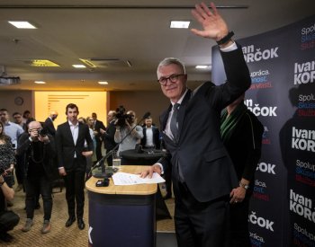 Kandidáti na slovenského prezidenta se v televizním duelu dál kritizovali