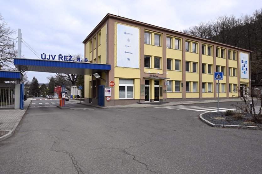 Pracovníci ÚJV Řež vyrobili v Temelíně kabel pro Rovenskou jadernou elektrárnu