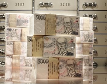 Stát za 1. čtvrtletí vybral na daních 322,1 miliardy korun, více než loni