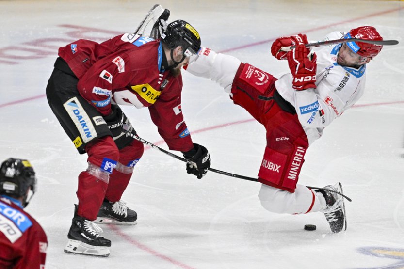 Hokejisté Sparty přivítají ve druhém semifinále Třinec s vedením 1:0