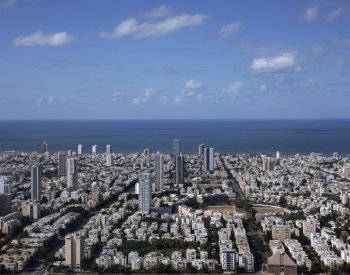 Izrael zřejmě ruší GPS, řidičům v Tel Avivu navigace ukazují, že jsou v Bejrútu