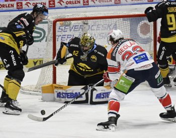 Hokejisté Pardubic mohou v Litvínově oslavit postup do finále extraligy