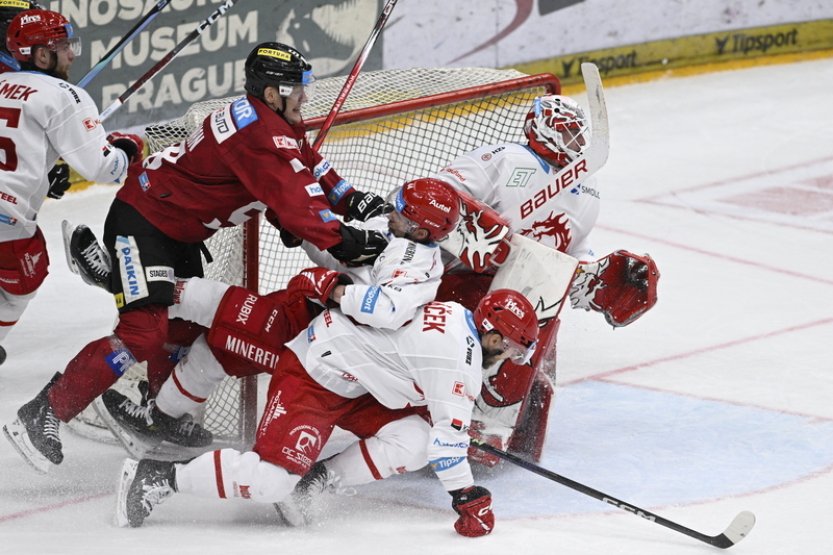 Hokejisté Třince budou v semifinále usilovat o první výhru nad Spartou