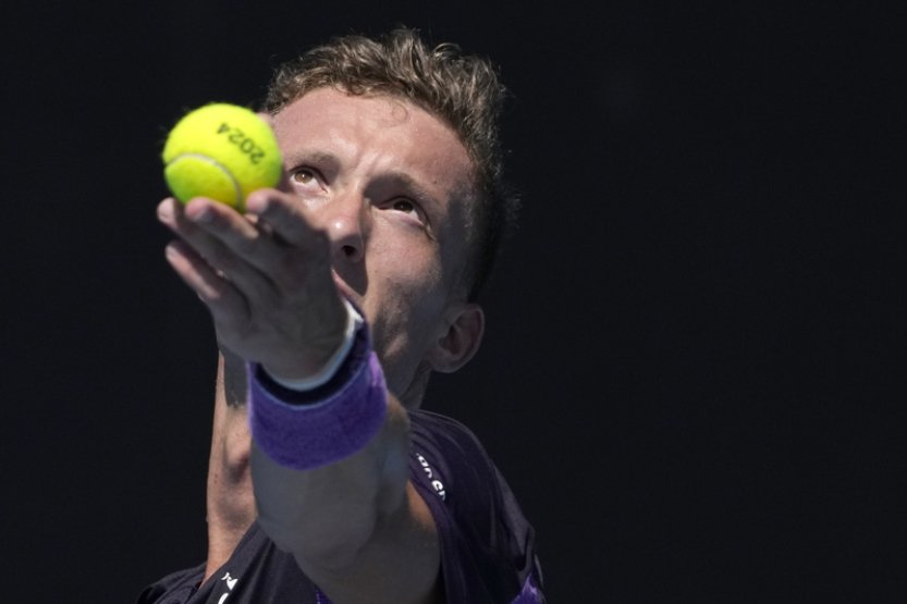 Lehečka se kvůli zádům odhlásil z Monte Carla, turnaj bude bez českých tenistů