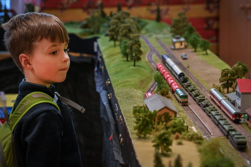 Největší atrakcí Výstavy železničních modelů v Ostravě je stometrové kolejiště