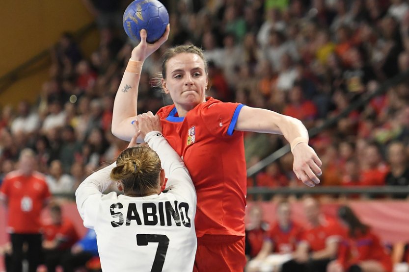Házenkářky po obratu udolaly Portugalsko a postoupily na mistrovství Evropy