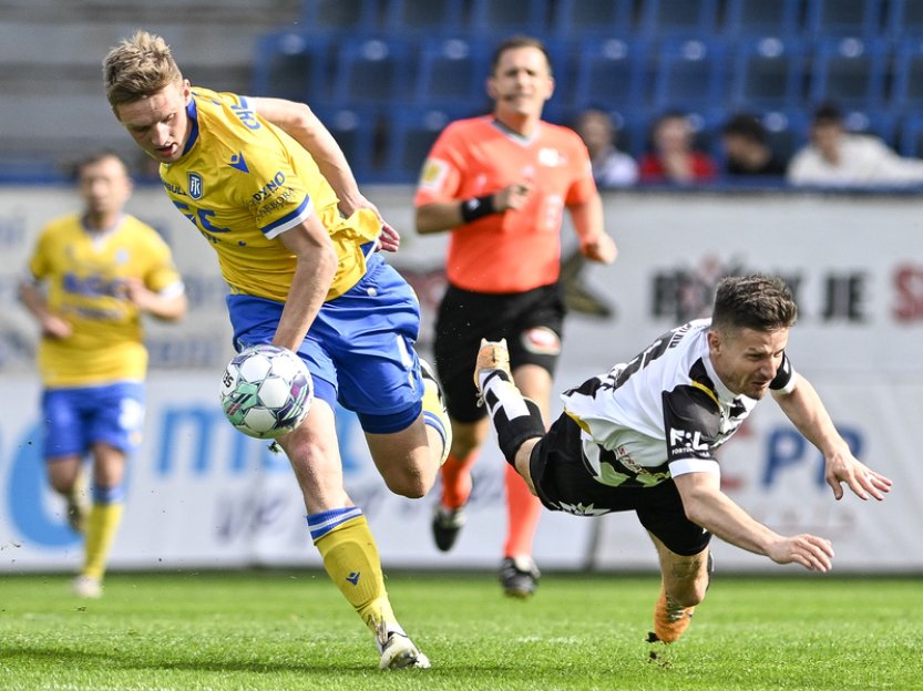 Hradec vyhrál v Teplicích a podruhé v ligové sezoně zvítězil venku