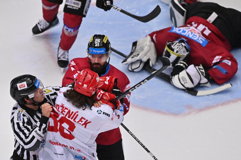 Voženílek si pochvaloval efektivní přesilovky a kritizoval kapitána Sparty