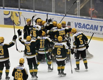 Vsetín vyhrál ve Zlíně i podruhé, ve finále první ligy už vede 3:1 na zápasy