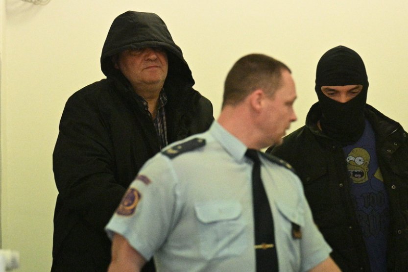 Kaderka i Flégl z kauzy tenisových dotací zůstávají ve vazbě