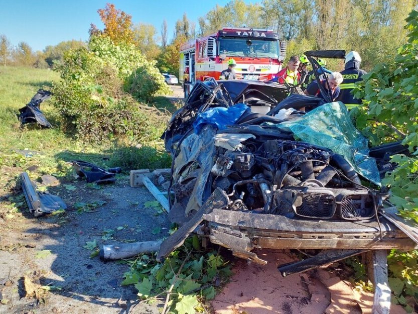 Téměř čtvrtinu dopravních nehod loni podle policie způsobila nepozornost řidiče
