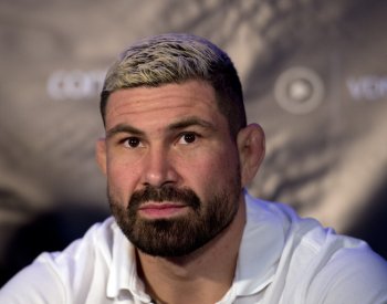 Slovenský zápasník i modelka přišli po podpoře Pellegriniho o sponzory