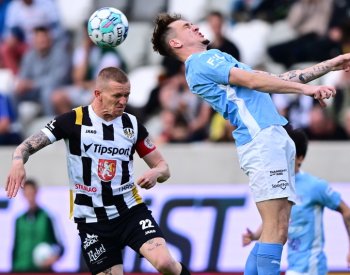 Fotbalisté Hradce Králové porazili doma Slovácko, v závěru rozhodl Harazim