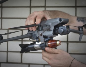 Ruské drony zničily sklad pohonných hmot, ukrajinské sestřelili Rusové