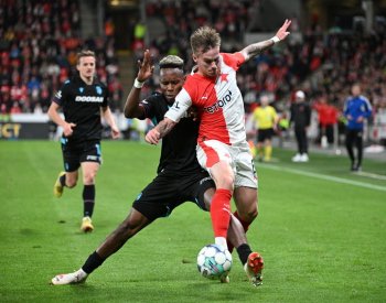 Slavia se bude chtít ve fotbalovém šlágru v Plzni vrátit před Spartu do čela