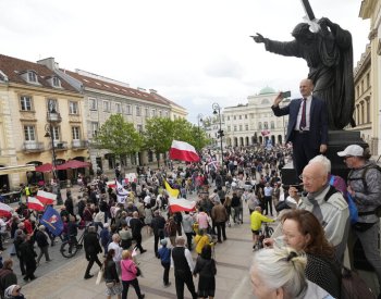 Varšavou prošel průvod odpůrců potratů