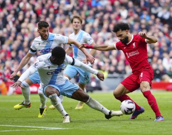 Arsenal i Liverpool v anglické lize prohrály, tabulku vede Manchester City
