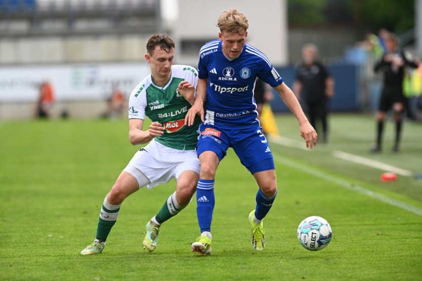 Fotbalisté Olomouce i v deseti porazili Jablonec