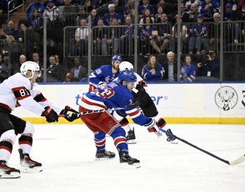 Rangers získali Prezidentovu trofej, McDavid má už 100 nahrávek