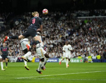 Čtvrtfinále LM nabídne odvetu šlágru mezi City a Realem, Bayern hostí Arsenal