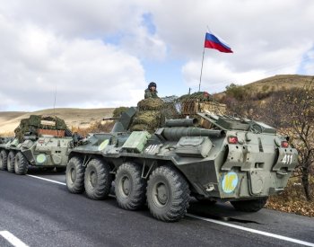 Z Náhorního Karabachu se začaly stahovat ruské jednotky, potvrdil Kreml