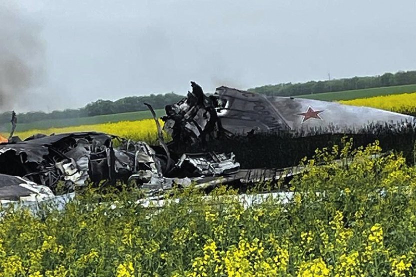 Více argumentů hovoří proti verzi o sestřelení ruského Tu-22M3, píše BBC