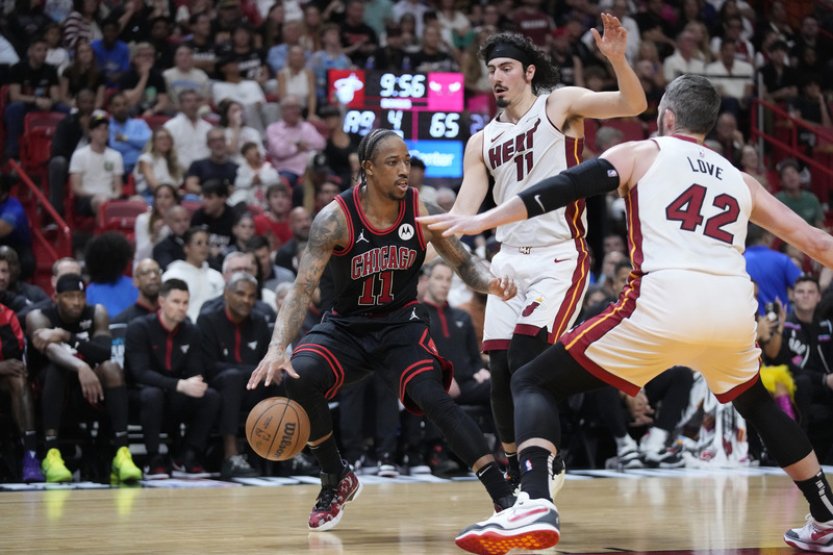 Basketbalisté Miami a New Orleans postoupili do play off NBA