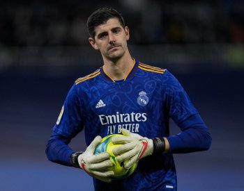 Realu se krátce před startem sezony vážně zranil Courtois