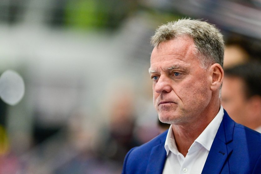 Trenér Rulík vyřadil z přípravy na MS čtyři hokejisty, sedm jiných povolal