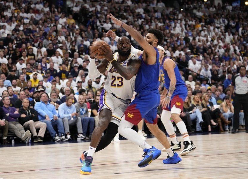 Vstup do play off favorité zvládli, Denver doma zdolal Lakers