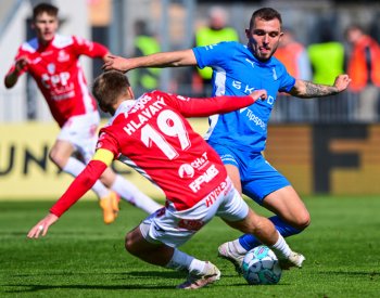 Fotbalisté Mladé Boleslavi vyhráli v Pardubicích a postoupili do skupiny o titul
