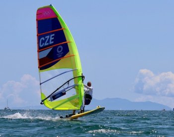 Na MS v Haagu si jachtaři rozdělí třetinu z 330 míst pro pařížskou olympiádu