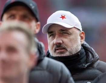 Nikoho odvolávat nebudu, svému týmu věřím, řekl šéf Slavie Tvrdík