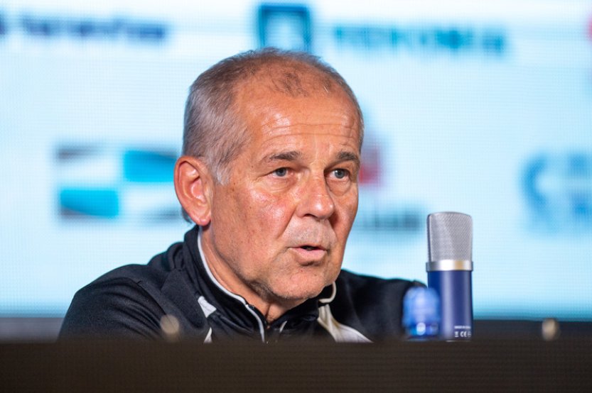 Odvolací komise snížila trenérovi Dukly Radovi trest z osmi na tři měsíce