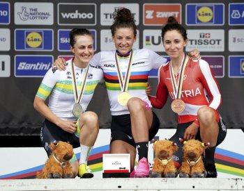 Silniční časovku na MS vyhrála Dygertová z USA, Kvasničková byla 40.