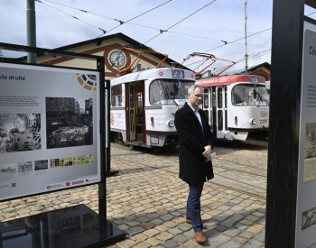 Ve dvoře muzea MHD v Praze je výstava k 50 letům zprovoznění metra