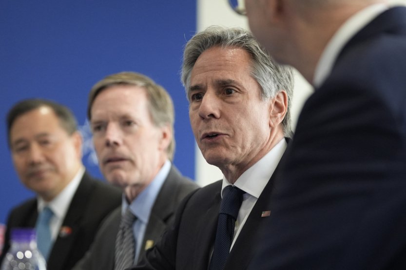 Blinken v Šanghaji vyzval k rovným podmínkám pro americké firmy v Číně