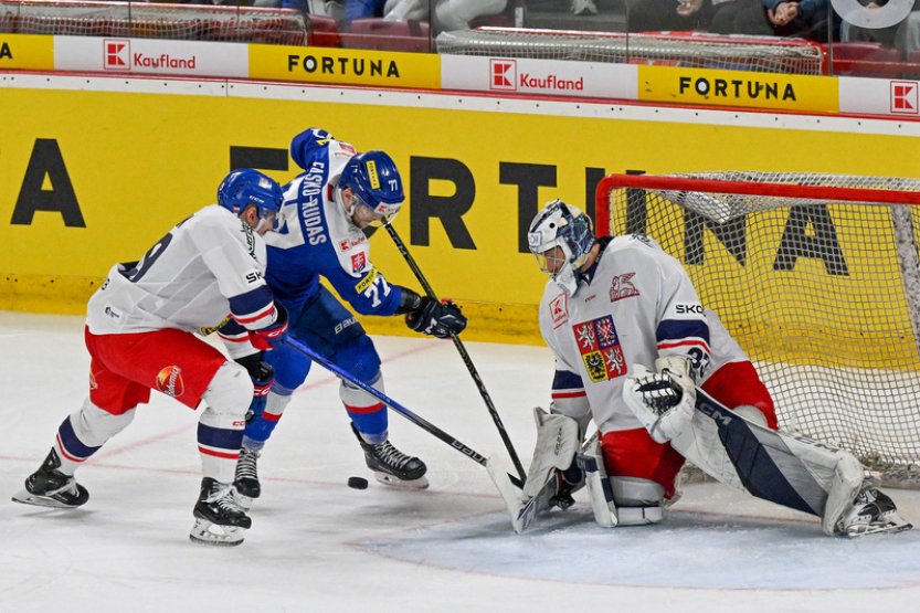 Obránce Špaček se uvedl v reprezentaci asistencí, dojmy si pochvaloval
