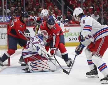 Rangers porazili Washington v 1. kole play off NHL i ve třetím zápase