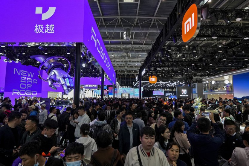 Šéf výrobce elektromobilů Tesla Elon Musk přiletěl do Číny